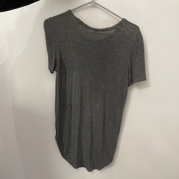 Wilfred grey tshirt - Picture 2 of 3